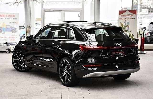 Gebraucht Audi e-tron Advanced Plus 230 kW (313 PS) 2019 Schwarz SUV