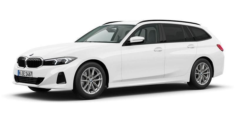 Weiß Gebraucht 2024 BMW 318 Shadowline Kombi | 32.896 € (Guter Preis) - Bild 1/4