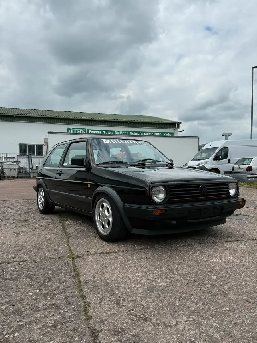 Gebraucht VW Golf 75 PS (55 kW) 1990 Schwarz Coupé