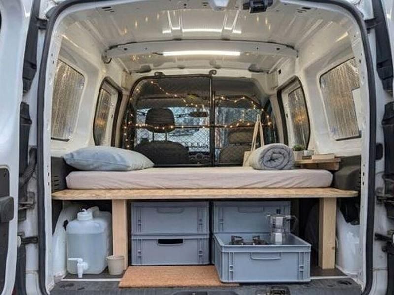 Gebraucht Renault Kangoo 95 PS (69 kW) 2020 Weiß Van / Kleinbus