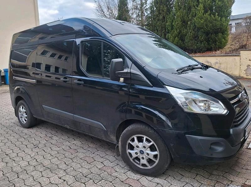 Second-hand Ford Transit Custom 155 CP (114 kW) 2014 Negru Monovolum
