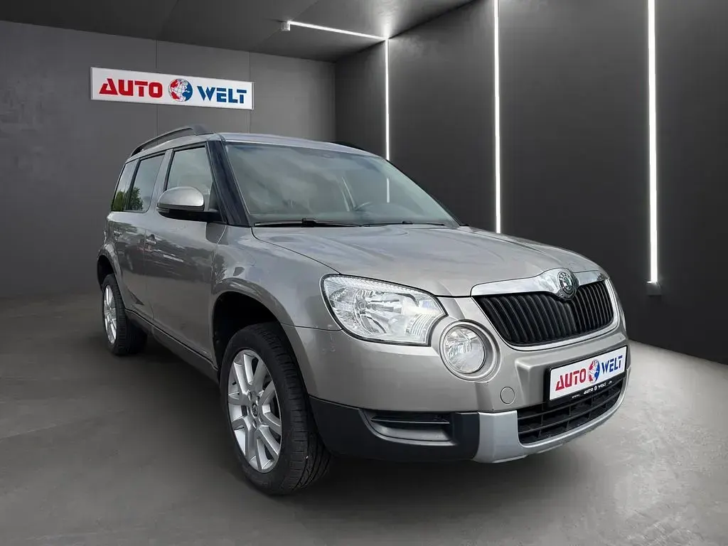 Gebraucht Skoda Yeti Plus Edition 110 PS (80 kW) 2013 Beige SUV