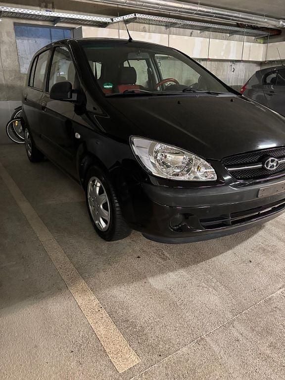Gebraucht Hyundai Getz 67 PS (49 kW) 2009 Schwarz Kleinwagen