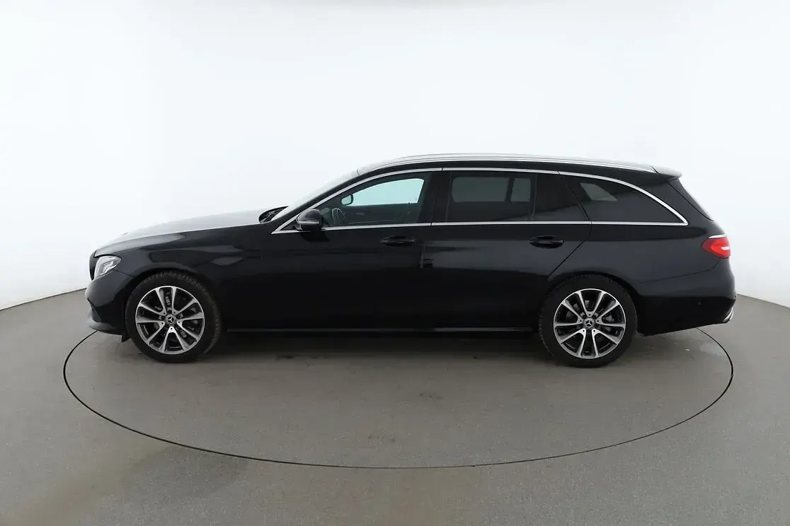 Gebraucht Mercedes E200 Avantgarde 211 PS (155 kW) 2020 Schwarz Kombi