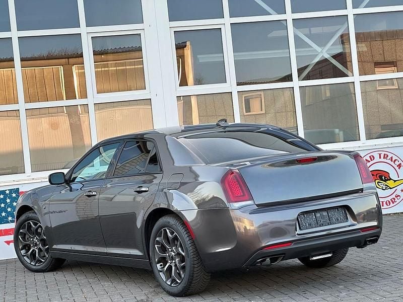 Gebraucht Chrysler 300C 296 PS (217 kW) 2016 Grau Limousine