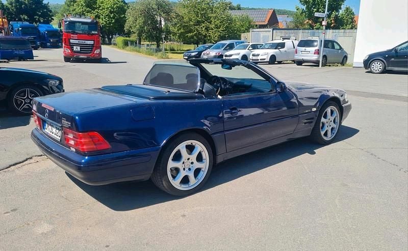 Blau Gebraucht 2000 Mercedes SL320 Edition Cabrio | 23.900 € - Bild 1/1