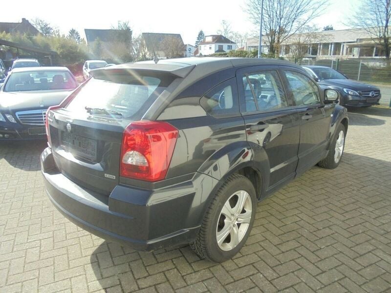Gebraucht Dodge Caliber SE 140 PS (102 kW) 2008 Schwarz metallic Kleinwagen