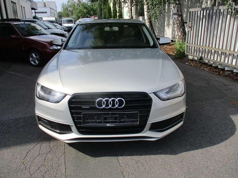 Gebraucht Audi A4 S-Line 224 PS (164 kW) 2014 Gold Limousine