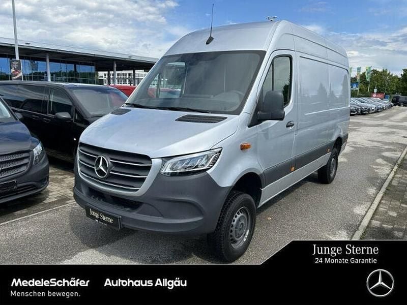 Silber Gebraucht 2021 Mercedes Sprinter Van | 47.422 € - Bild 1/4