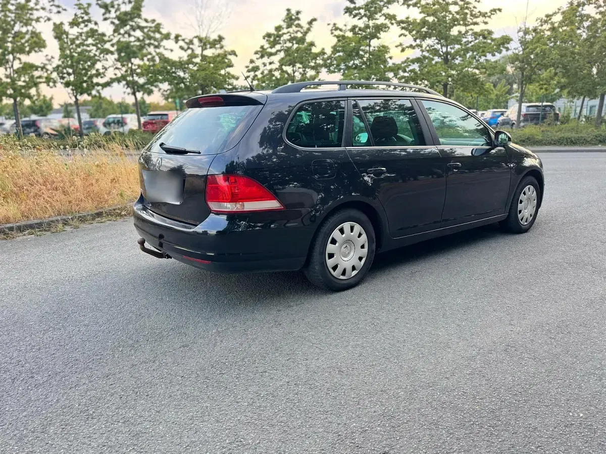 Gebraucht VW Golf V 102 PS (75 kW) 2008 Schwarz Kombi