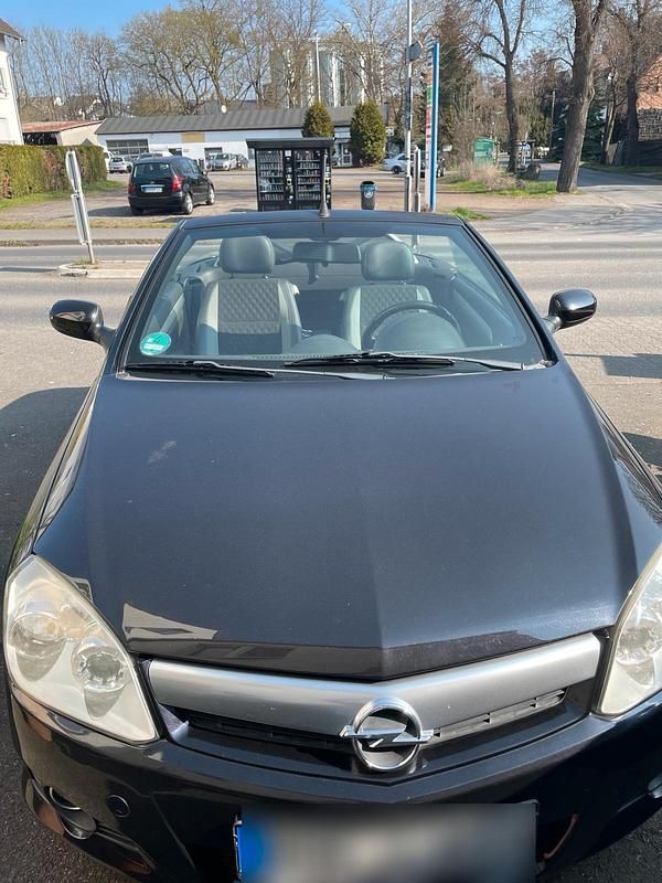 Gebraucht Opel Tigra 116 PS (85 kW) 2005 Schwarz Cabrio