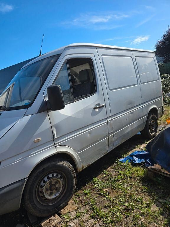 Weiß Gebraucht 2004 Mercedes Sprinter Van | 2.100 € - Bild 1/4