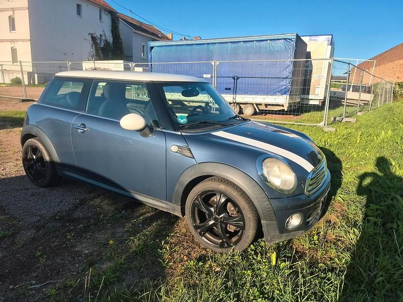 Gebraucht 2010 Mini Cooper D Kleinwagen | 1.999 € - Bild 1/4