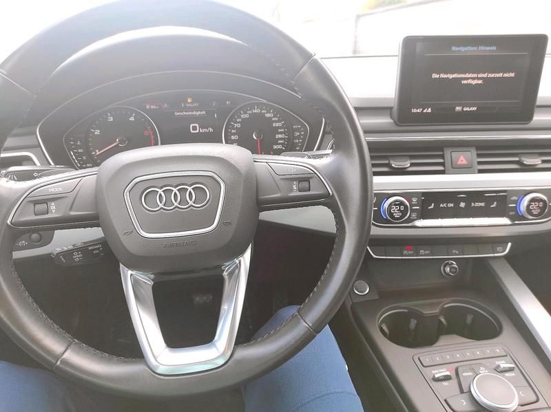 Gebraucht Audi A4 150 PS (110 kW) 2017 Blau Kombi