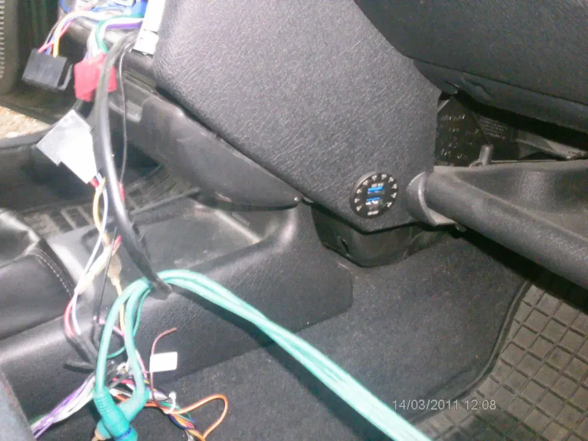 Gebraucht Opel Corsa 75 PS (55 kW) 1999 Grün Kleinwagen