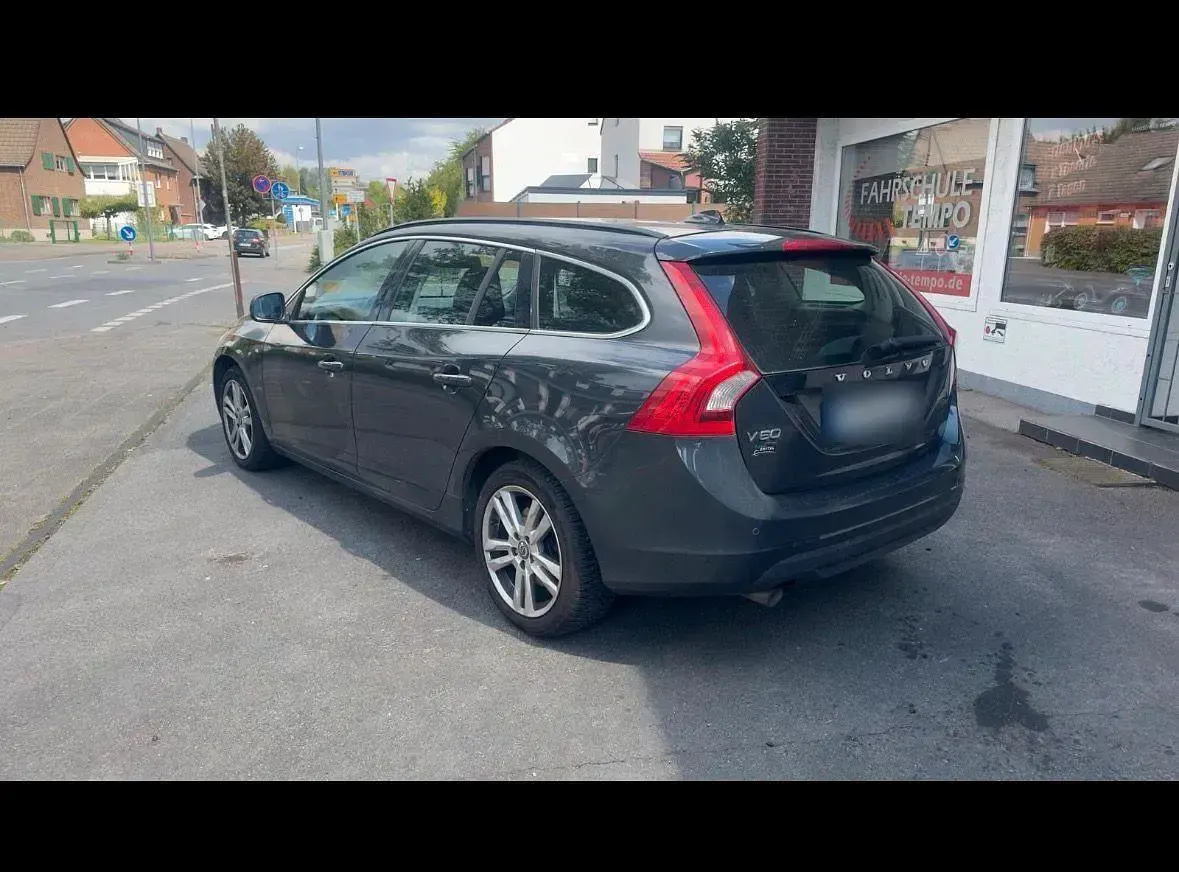 Occasion Volvo V60 163 ch (119 kW) 2011 Gris Break