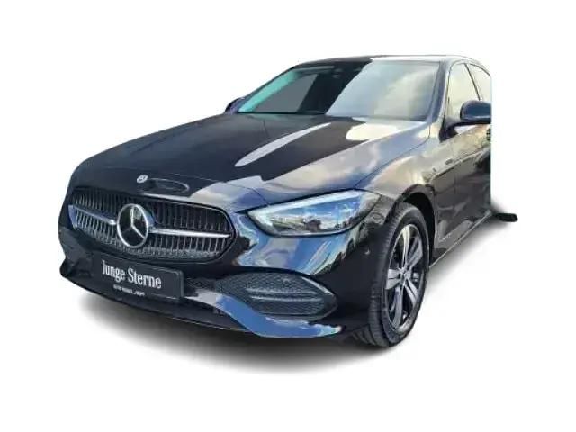 Schwarz Gebraucht 2023 Mercedes C300e Avantgarde Limousine | 41.949 € (Fairer Preis) - Bild 1/4