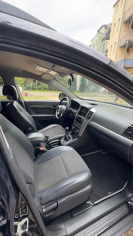Gebraucht Chevrolet Captiva 136 PS (100 kW) 2010 Schwarz SUV
