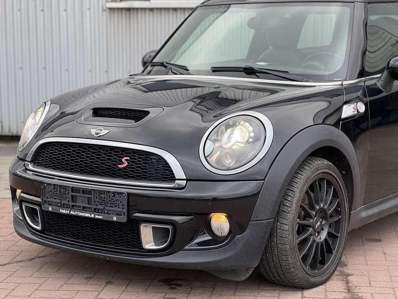 Gebraucht Mini Cooper S 184 PS (135 kW) 2011 Midnight black metallic Kleinwagen