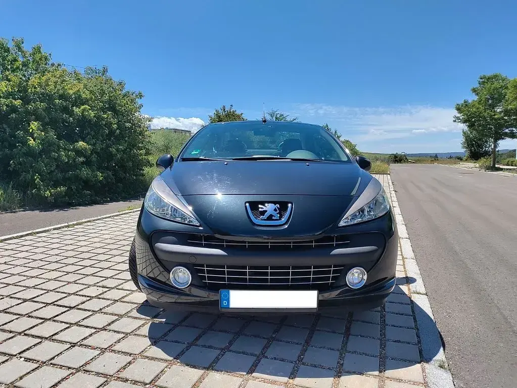 Gebraucht Peugeot 207 CC Filou 120 PS (88 kW) 2009 Schwarz Cabrio