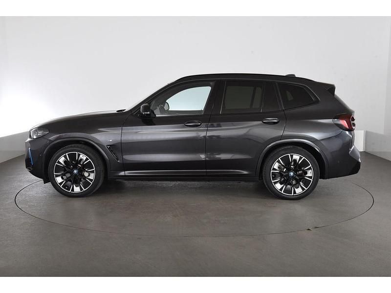 Gebraucht BMW iX3 Impressive 210 kW (286 PS) 2022 Grau SUV