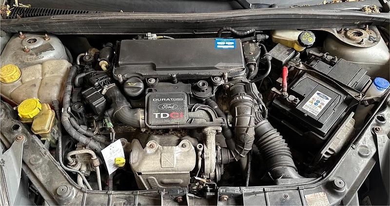 Gebraucht Ford Fiesta Style 67 PS (49 kW) 2007 Silber Kleinwagen