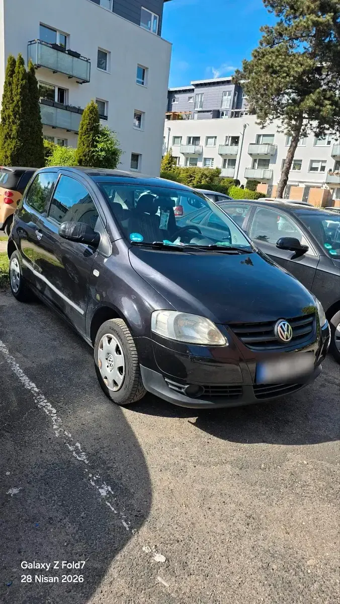 Second-hand VW Fox 54 CP (39 kW) 2006 Negru Hatchback