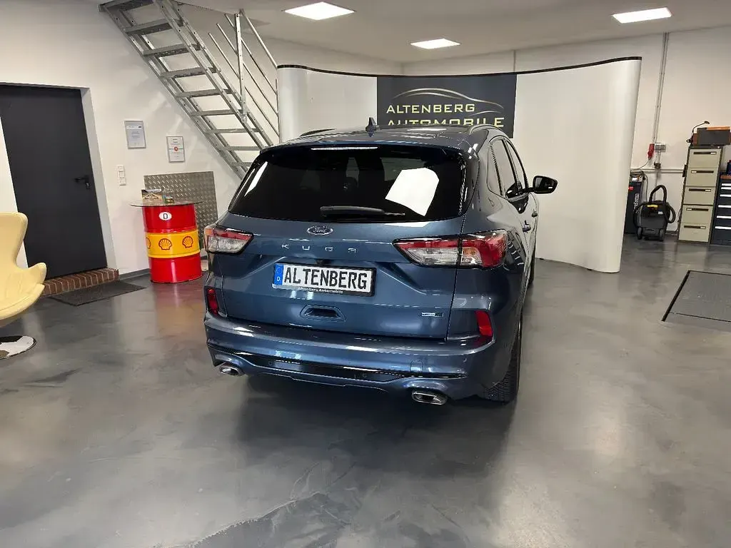 Gebraucht Ford Kuga ST-Line X 150 PS (110 kW) 2022 Blau SUV