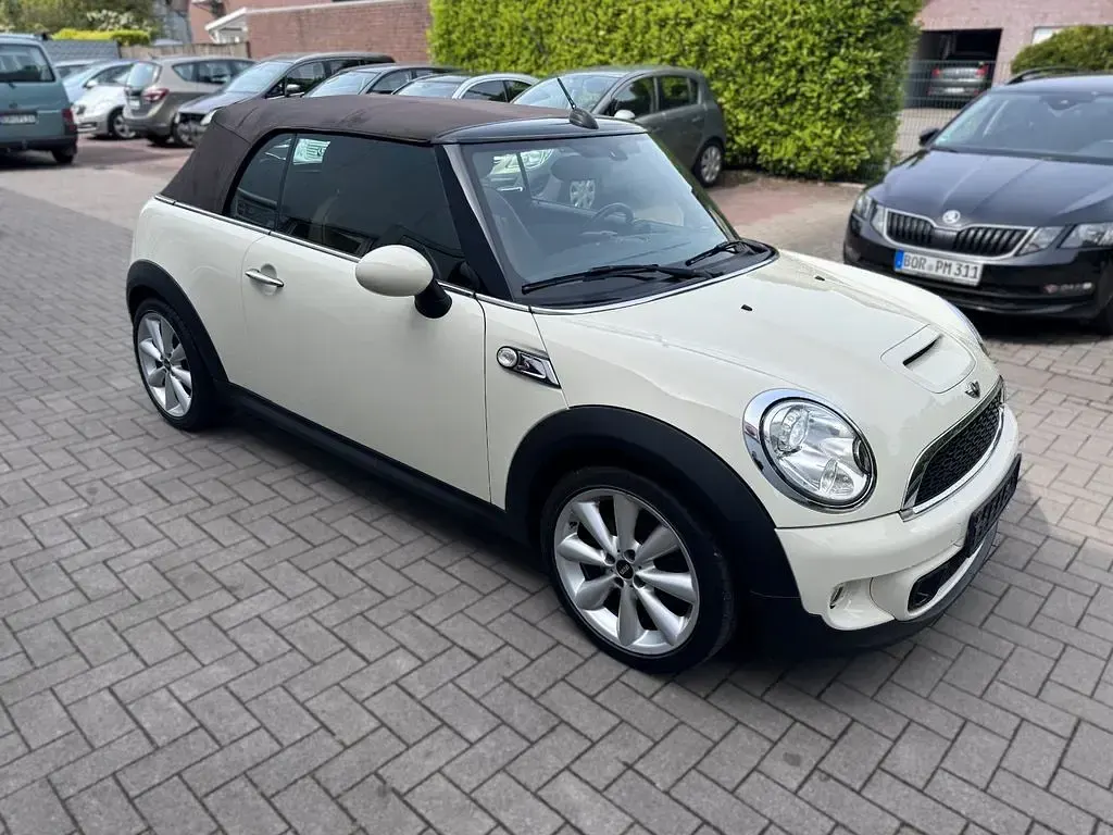 Usata Mini Cooper S Cabriolet 184 CV (135 kW) 2014 Bianco Cabrio