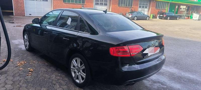 Gebraucht Audi A4 Attraction 211 PS (155 kW) 2009 Schwarz Limousine