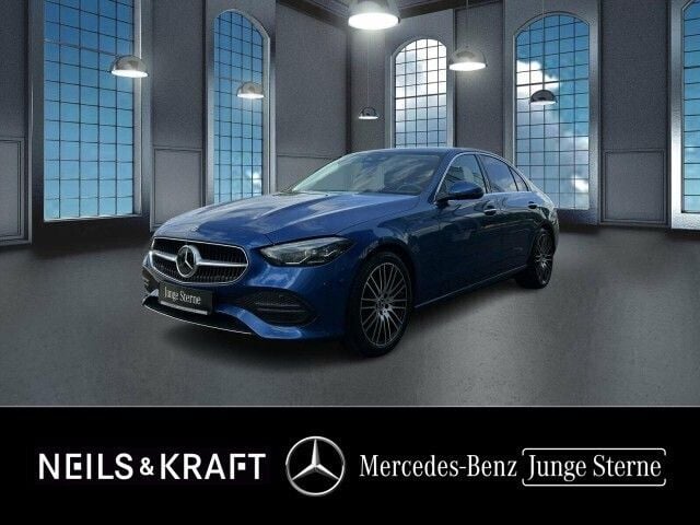 Spektralblau Gebraucht 2022 Mercedes C200 Avantgarde Limousine | 37.250 € (Fairer Preis) - Bild 1/4