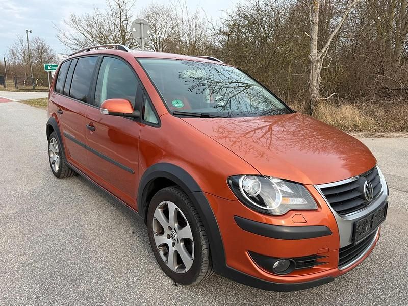 Gebraucht VW Touran 140 PS (102 kW) 2007 Orange Van / Kleinbus