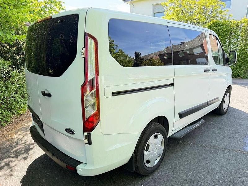 Usata Ford Transit 131 CV (96 kW) 2020 Bianco Station wagon