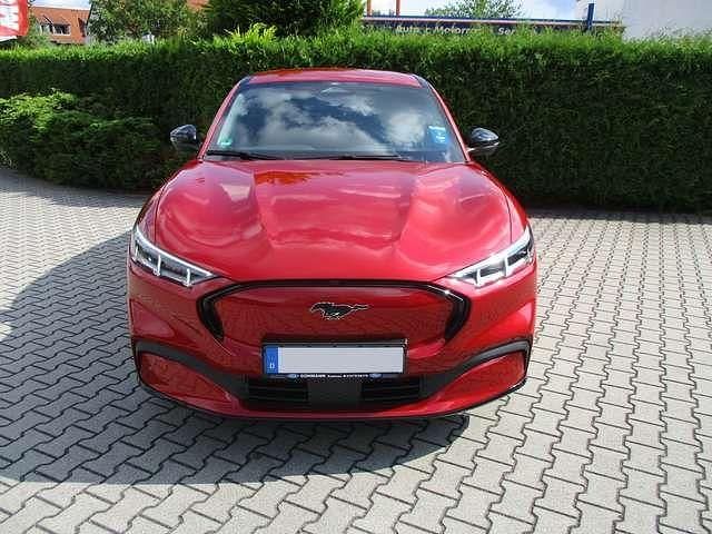 Gebraucht Ford Mustang Mach-E 197 kW (269 PS) 2023 Rapidred SUV