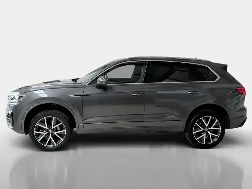 Gebraucht VW Touareg R-line 286 PS (210 kW) 2023 Siliziumgrau metallic SUV