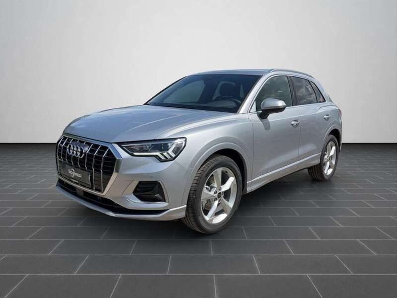 Florettsilber metallic Gebraucht 2025 Audi Q3 Advanced Plus SUV | 39.990 € (Superpreis) - Bild 1/4