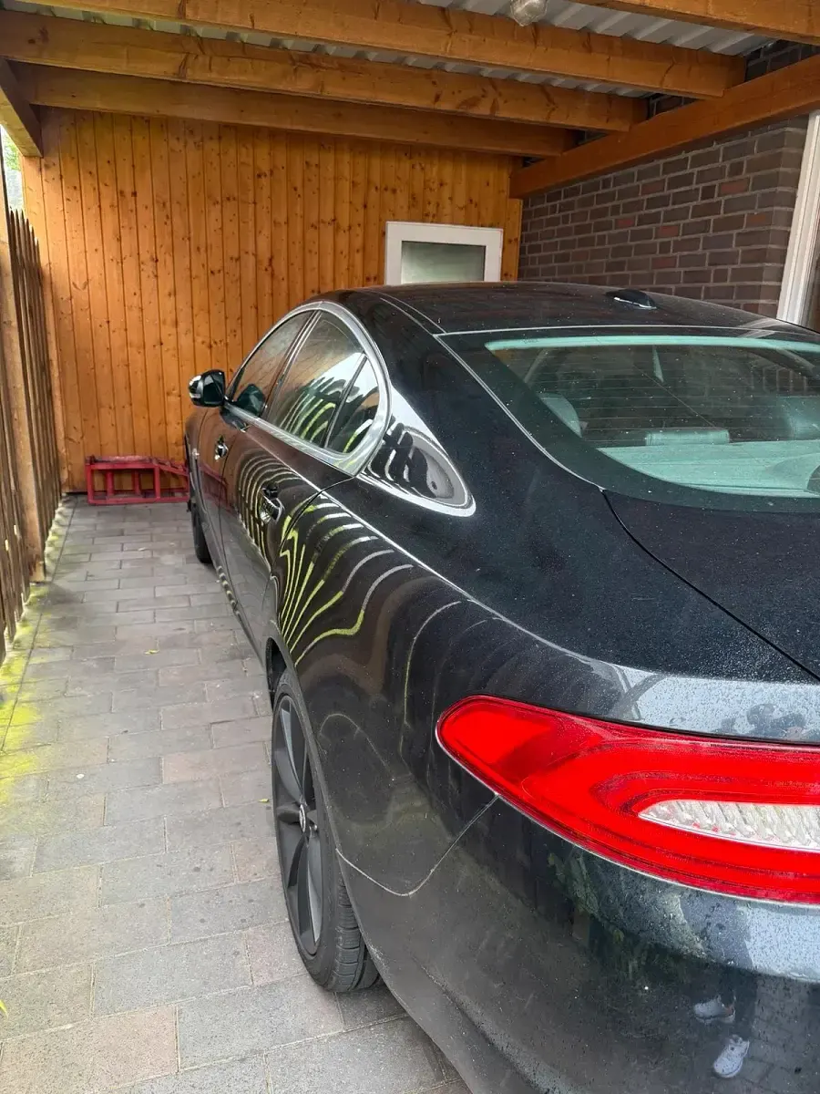 Gebraucht Jaguar XF 190 PS (139 kW) 2012 Schwarz Limousine