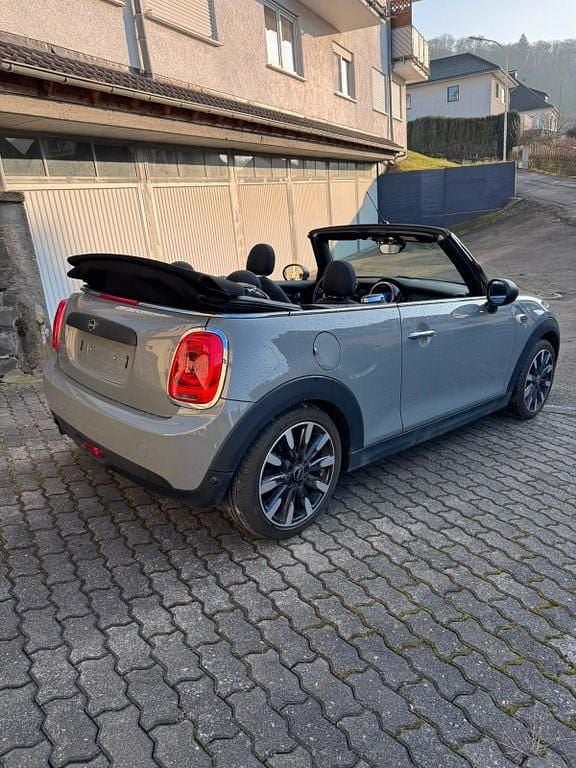Gebraucht Mini One Cabriolet 102 PS (75 kW) 2019 Grau Cabrio