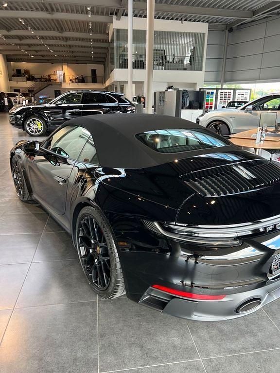 Gebraucht Porsche 911 480 PS (353 kW) 2022 Schwarz Cabrio