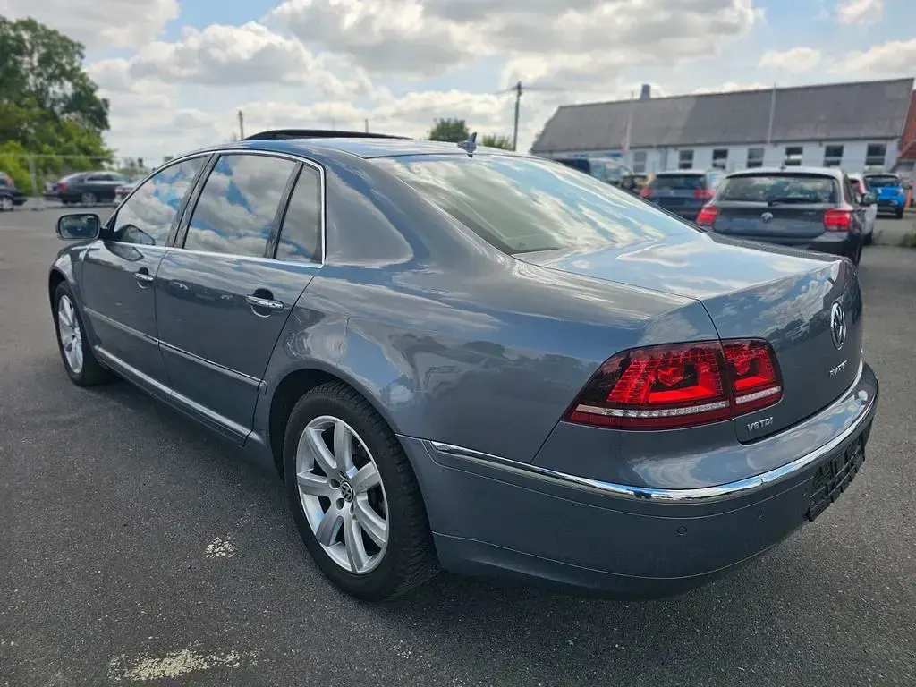 Gebraucht VW Phaeton 245 PS (180 kW) 2014 Grau Limousine