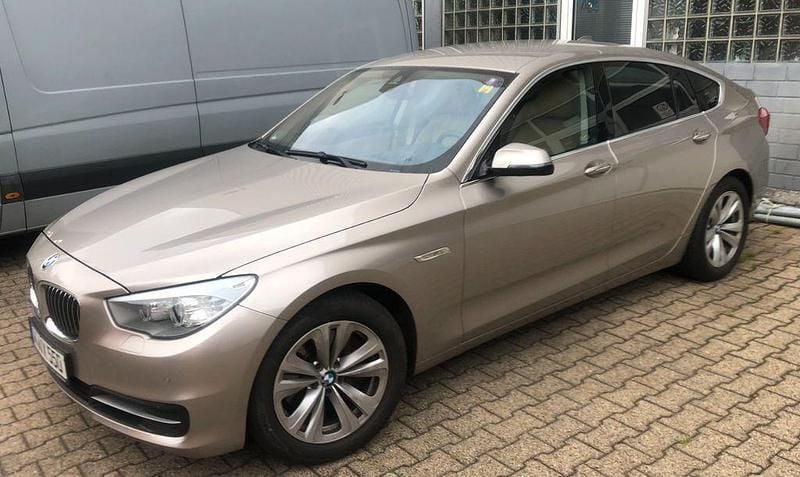 Beige Gebraucht 2016 BMW 530 Gran Turismo Limousine | 24.000 € (Guter Preis) - Bild 1/4