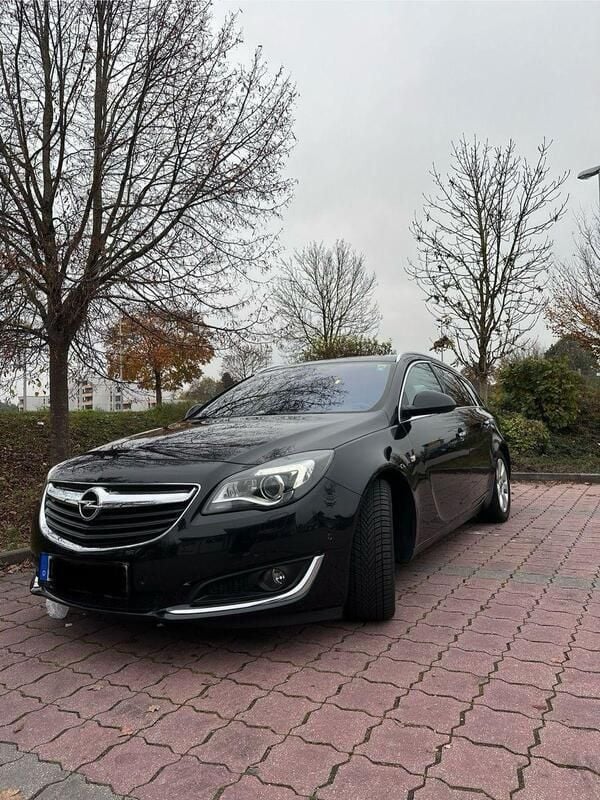 Schwarz Gebraucht 2015 Opel Insignia Kombi | 7.600 € (Fairer Preis) - Bild 1/4