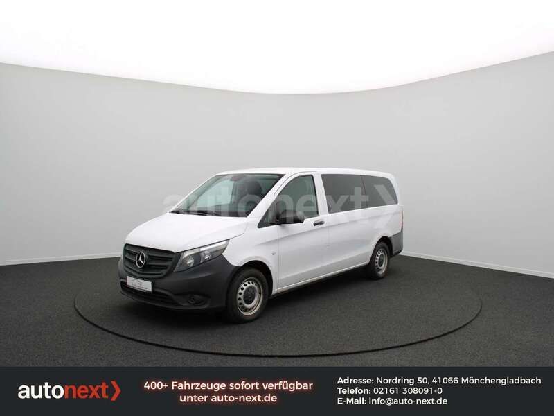 Weiß Gebraucht 2020 Mercedes Vito Van / Kleinbus | 30.333 € (Fairer Preis) - Bild 1/4