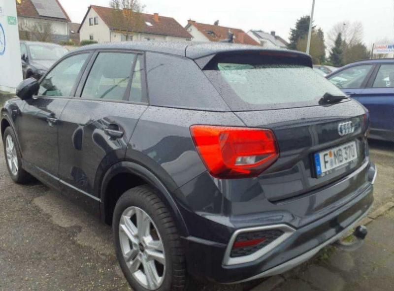 Gebraucht Audi Q2 Advanced Plus 150 PS (110 kW) 2022 Manhattangrau metallic SUV