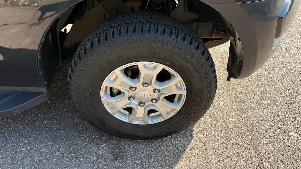 Gebraucht Ford Ranger 160 PS (117 kW) 2016 Schwarz Pickup
