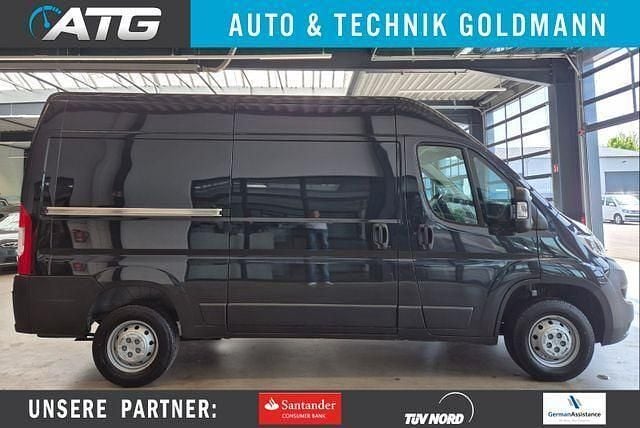 Grau graphito/typ aus Gebraucht 2023 Opel Movano Edition Van | 26.590 € (Superpreis) - Bild 1/4