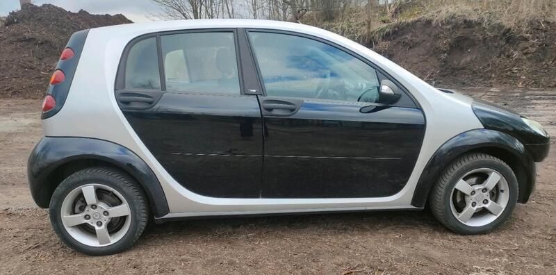 Gebraucht 2004 Smart ForFour Kleinwagen | 1.350 € - Bild 1/4