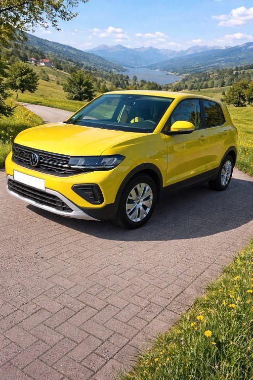 Gebraucht VW T-Cross 95 PS (69 kW) 2024 Gelb SUV