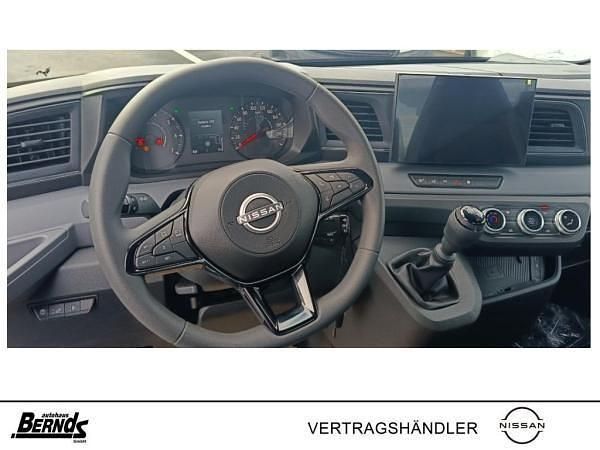 Neu Nissan Interstar 150 PS (110 kW) 2025 Weiß (mineral white) Van