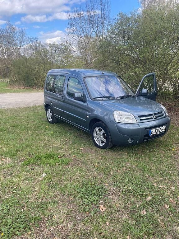 Gebraucht Citroën Berlingo 90 PS (66 kW) 2008 Grau Van / Kleinbus